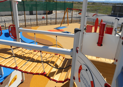 AIRE DE JEUX - MARIGNANE (13)